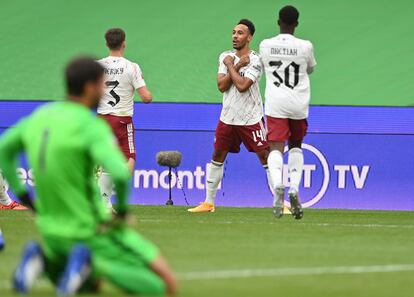 Aubameyang celebra el gol ante el Liverpool