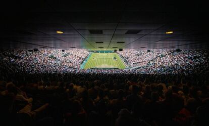 Visión panorámica de la pista central del All England Lawn Tennis & Croquet Club de Wimbledon, en Londres.