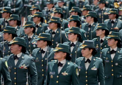 En el desfile también se hizo un reconocimiento al papel de la mujer dentro de la Fuerza Pública.