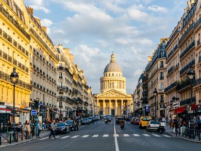 Vista del Panteón de París, en el Barrio Latino.