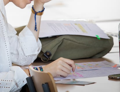 Una alumna de la Selectividad de este curso, en Sevilla.