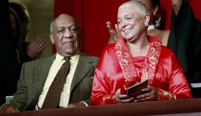 Bill Cosby y su esposa Camille.