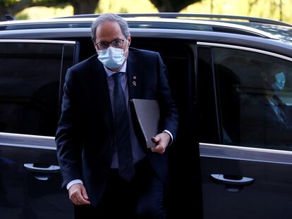 El presidente de la Generalitat, Quim Torra, a su llegada al Parlament, este jueves.