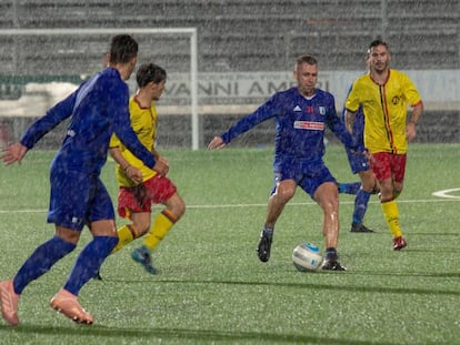 Antonio Cassano, durante un partido amistoso ante el ASD Rivarolese hace tres días.