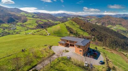 El hotel rural Yeguada Albéitar, en el occidente de Asturias. 