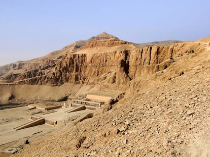 Templo funerario de la reina Hatshepsut en Deir el-Bahari, cerca de Luxor.