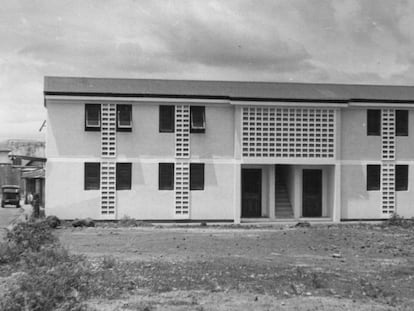 Edificio de viviendas en Luba.