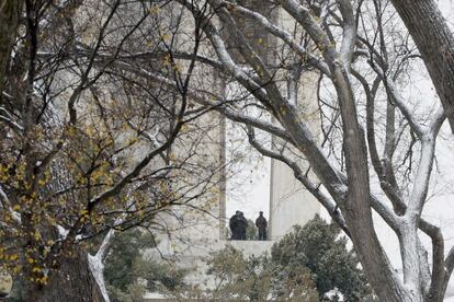 Turistas en el Lincoln Memorial, en Washington.