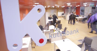 Tras la operación, Kutxabank rebajará su tasa de mora al 2,5 %.