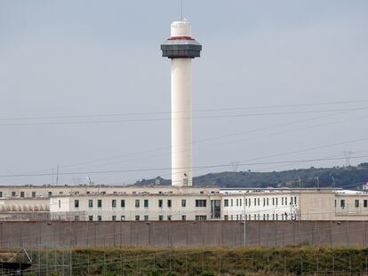 Vista general del Centro Penitenciario de Picassent, en Valencia, aislado desde este miércoles por un brote de coronavirus que afecta a 133 reclusos.