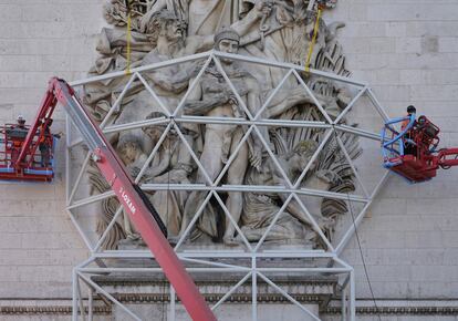 Una serie de estructuras de metal instaladas en el pasado mes de agosto ha permitido proteger el monumento.