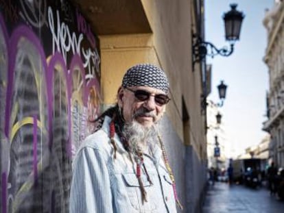 El músico Enrique Villarreal, 'El Drogas', en el centro de Madrid.