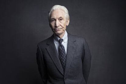 Charlie Watts posa para un retrato en 2016 en New York.