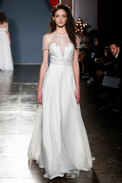 Otro de los diseños de Jenny Packham.