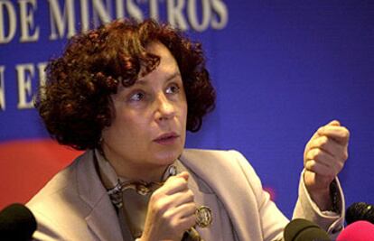 La ministra de Exteriores también se reunirá con su homólogo Benaissa y con el primer ministro Jettu.