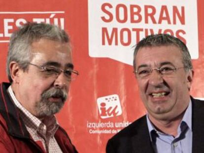 Fotograf&iacute;a de los portavoces de Izquierda Unida en la Asamblea y en el Ayuntamiento de Madrid, Gregorio Gordo (d) y &Aacute;ngel P&eacute;rez (i).