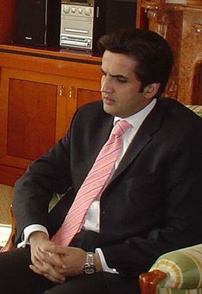 El ministro de Estado de Exteriores de Pakistán, Majdum Jusro Bajtiar.