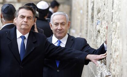 Bolsonaro e Netanyahu no Muro das Lamentações.