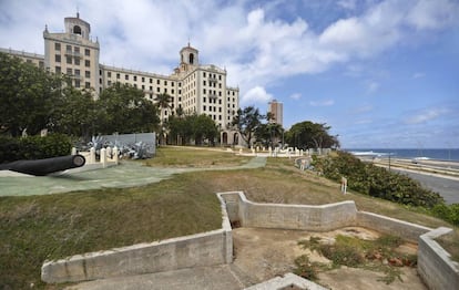 Vista de una de las trincheras parte de la exposición sobre la crisis de los misiles en el Hotel Nacional de Cuba, Monumento Nacional y declarado Memoria del Mundo por la UNESCO.