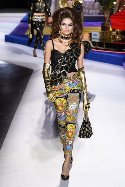 smag-moschino-rf19-2117