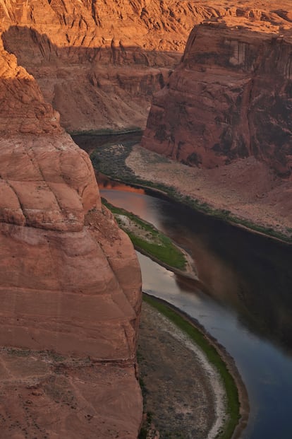 Colorado River at Horseshoe Bend, the famous site of the Grand Canyon and the place where Sauvage was presented.