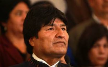 Durante el conflicto, el presidente boliviano, Evo Morales, prefirió no pronunciarse de forma directa sobre el conflicto y dijo que debía ser solucionado por los sectores regionales y que él nunca pidió que ninguna obra lleve su nombre. EFE/Archivo