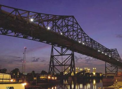 El puente de peaje Chicago Skyway, operado por Cintra.