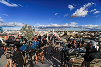 Vistas panorámicas de Madrid desde la azotea del Círculo de Bellas Artes.