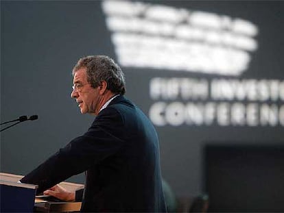 César Alierta, presidente de Telefónica, en la clausura de la quinta conferencia de inversores de la compañía, celebrada la pasada semana en Valencia.