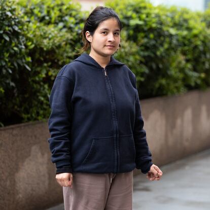 DVD1260. Madrid. Entrevista a Pamela La Rosa, peruana de 22 años, que denuncia que los serviicios sociales de la Comunidad de Madrid le ha retirado la custodia de su hija a los 48 horas de nacer. / MOEH ATITAR