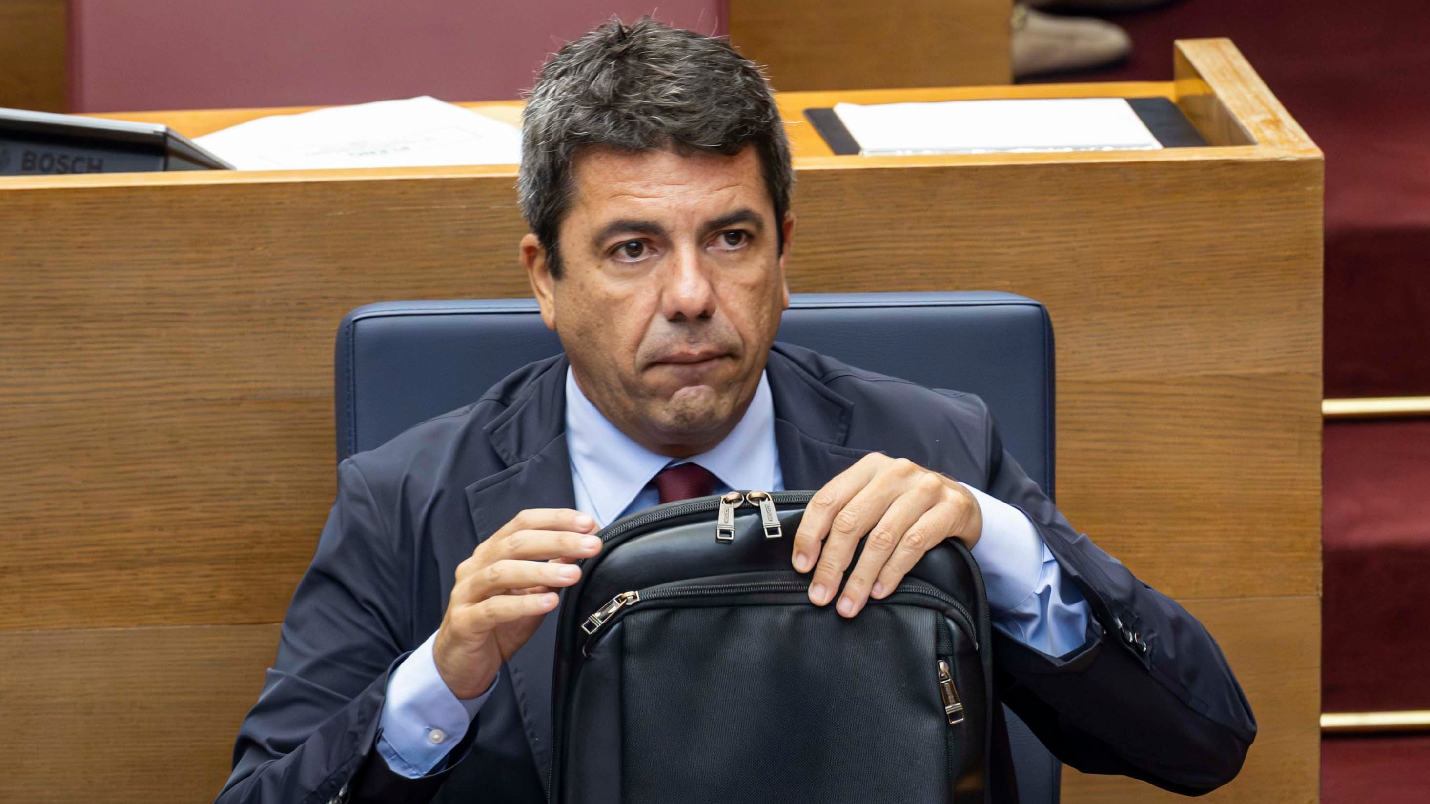 El presidente de la Generalitat, Carlos Mázon, la semana pasada, en las Cortes Valencianas. 