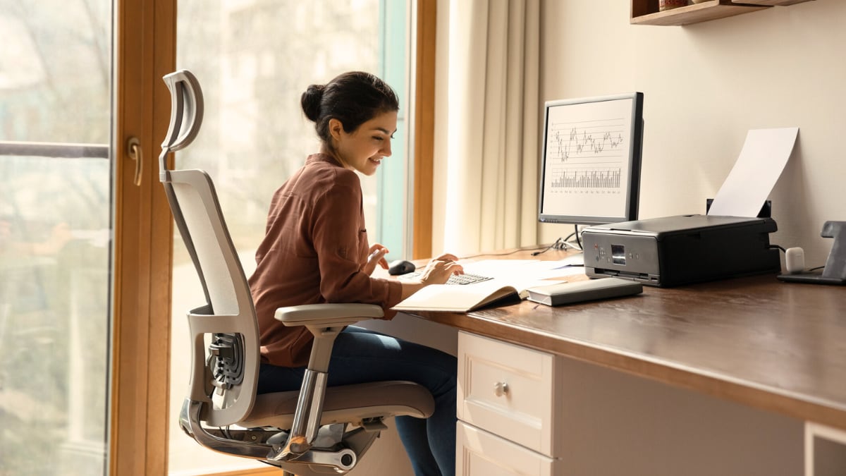 Esta es la silla de oficina regulable que está de oferta: 4,4 estrellas y más de 22.000 valoraciones en Amazon Publicado por Últimas noticias: la última hora de hoy en EL PAÍS