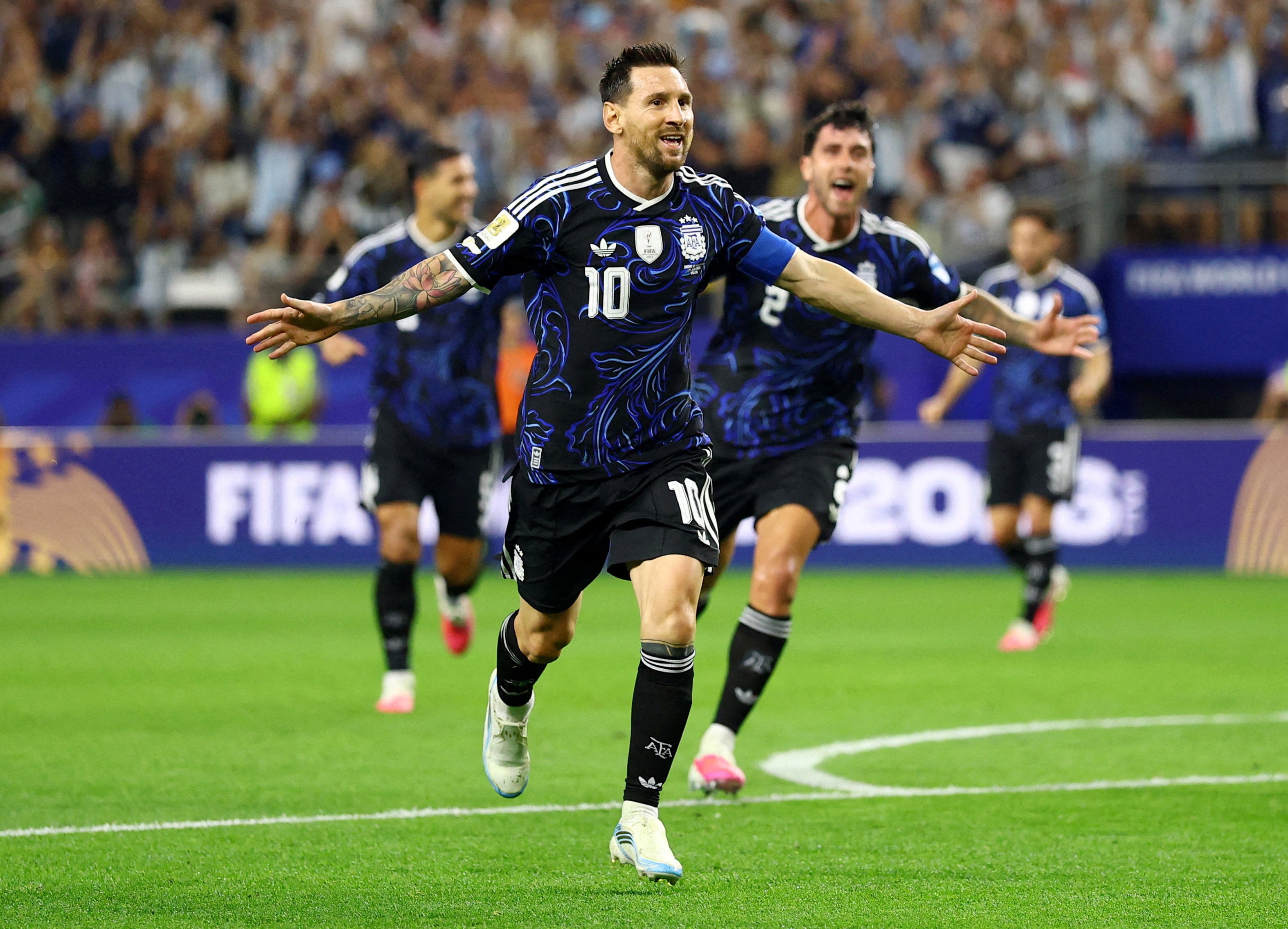 Argentina es una balsa de aceite en el Mundial: pleno de triunfos, récord de Messi y un calendario amable