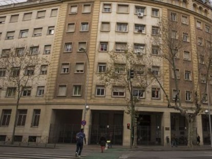 Fachada de la residencia San Hermenegildo de Sevilla.