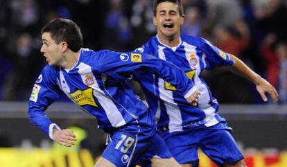 Marqués celebra el segundo gol de la victoria