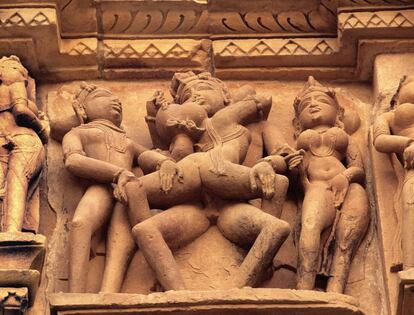 Templo hinduista de Khajuraho, el sexo hecho arte