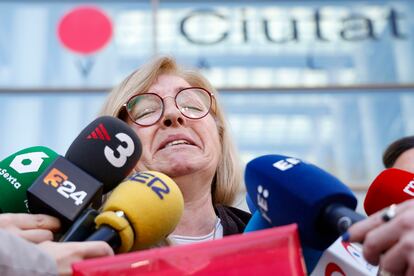Victoria Sánchez, que perdió a su marido el pasado 29 de octubre durante la dana, este miércoles en la Ciudad de la Justicia de Valencia.