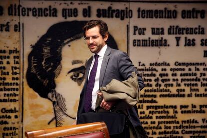 El abogado de las familias de víctimas enterradas en el Valle de los Caídos, Eduardo Ranz, en el Senado.