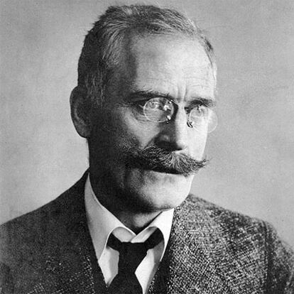 El premio Nobel noruego Knut Hamsun.