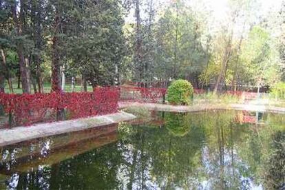 El mesocosmos que reproduce una laguna mediterránea en las instalaciones del INIA en Madrid