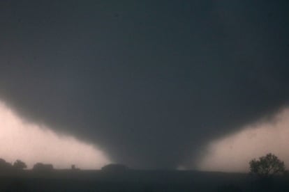 El tornado de Oklahoma del pasado viernes, el más ancho de la historia de EE UU