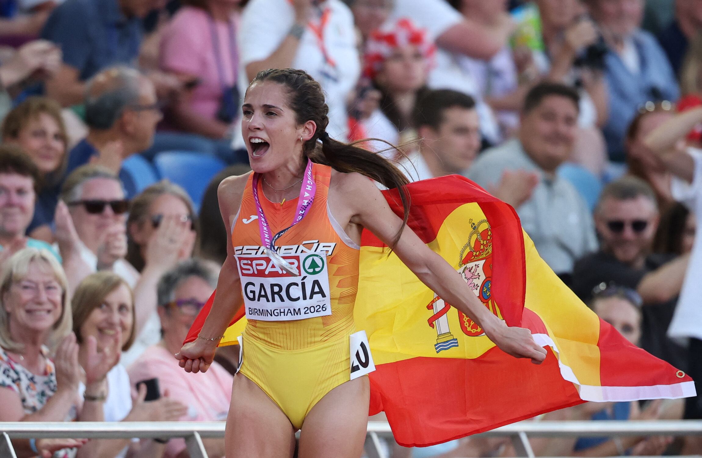 Marta García logra la medalla de plata en los 5.000 metros