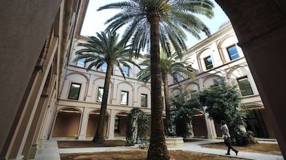 El claustro del Museo de Bellas Artes de Valencia. 