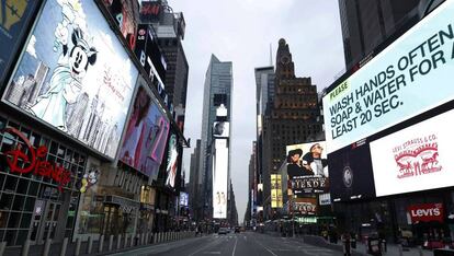 La industria del turismo y el entretenimiento en Nueva York se ha visto afectada por las restricciones. 