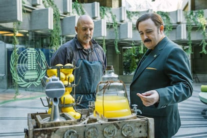Roberto Álamo y Carlos Areces, en 'Tiempo después'.