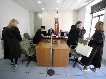 Audiencia en un juzgado de Madrid especializado en cláusulas suelo.
