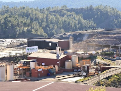 Vista del vertedero de Nerva,
en la provincia de Huelva,
donde gestiona residuos
industriales la compañía DSM.