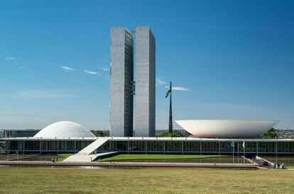 El Congrés Nacional del Brasil, a Brasília, una de les obres senyeres d'Oscar Niemeyer.