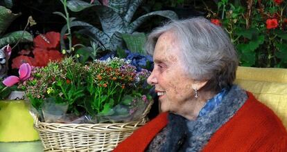 Elena Poniatowska en su casa de México.