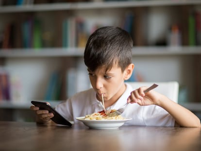 El móvil, ladrón de infancia